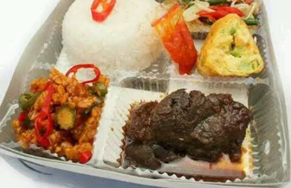 PAKET AYAM BISTIK