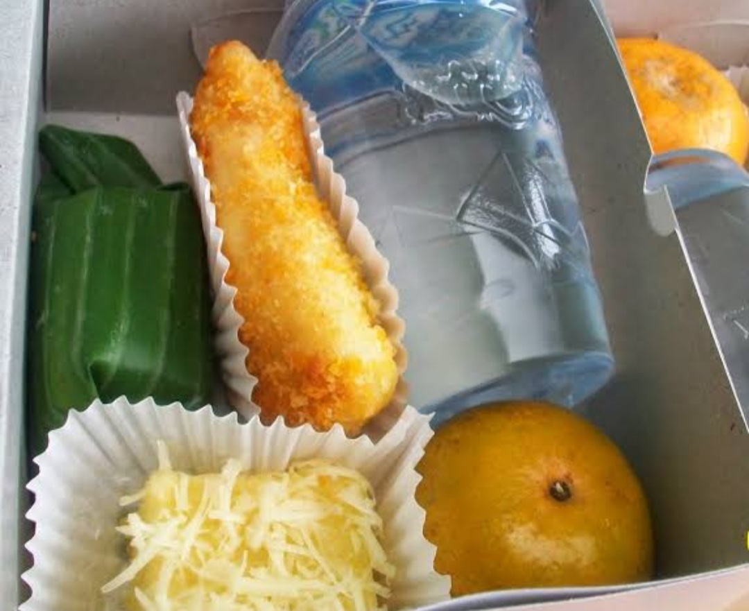 Aneka snack box