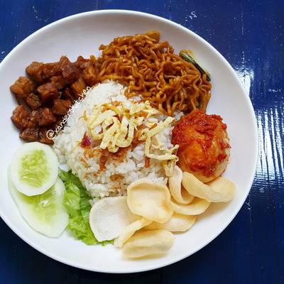 Nasi Uduk 25K