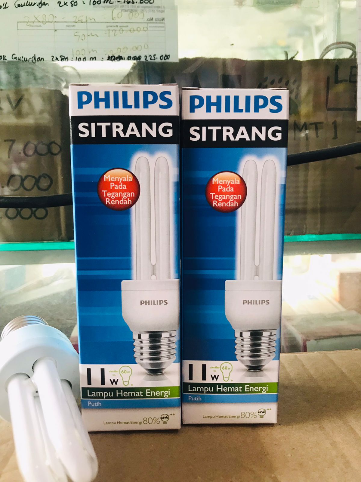 LAMPU SI TERANG PHILIPS 11W