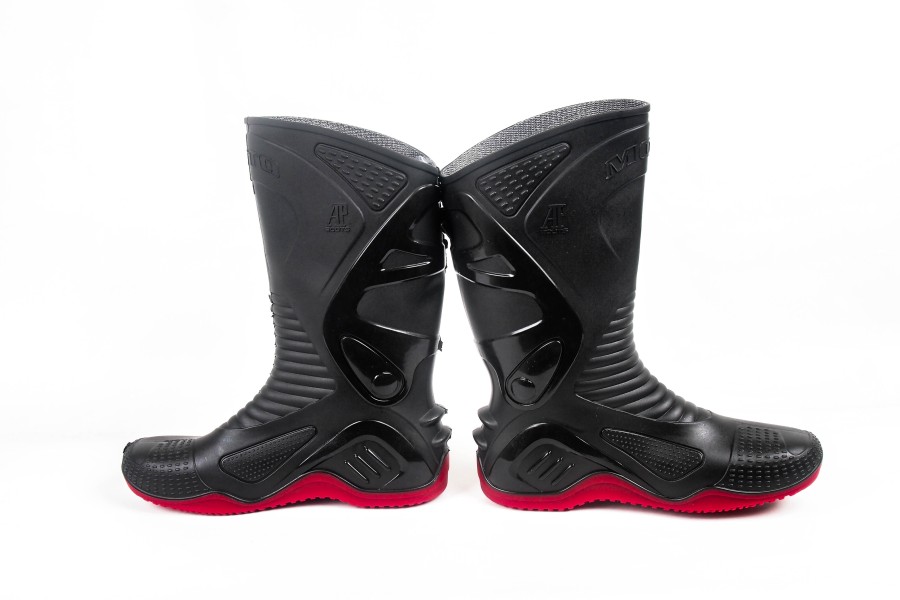 Sepatu Boot