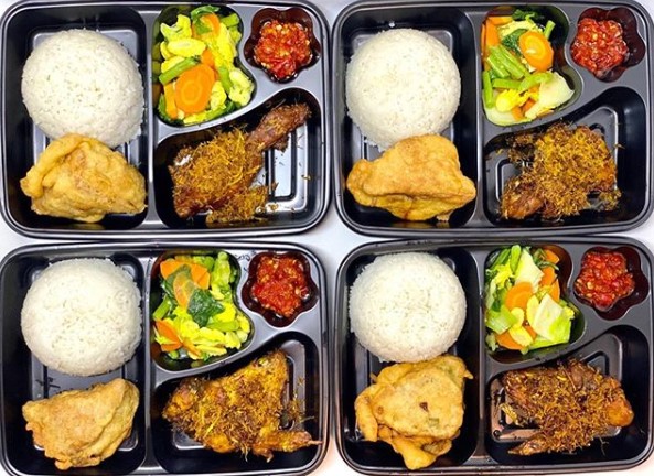 PAKET NASI KOTAK