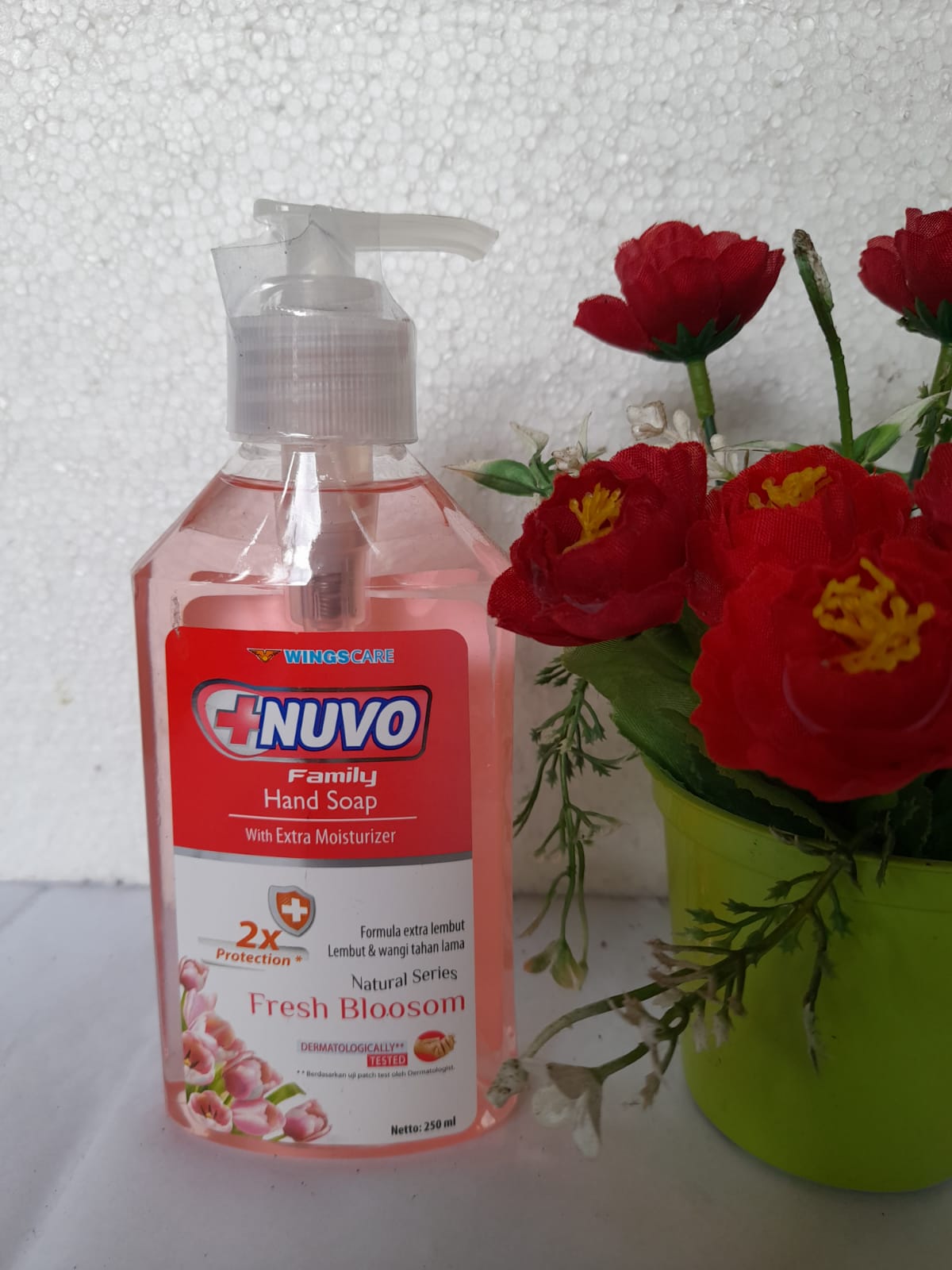 NUVO HAND SOAP 250 ML SUDAH PAJAK