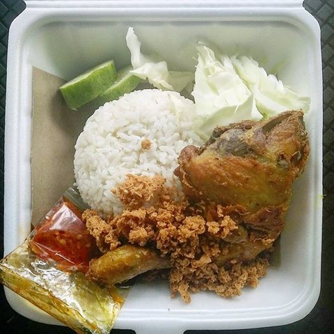 Ayam Goreng Kremes