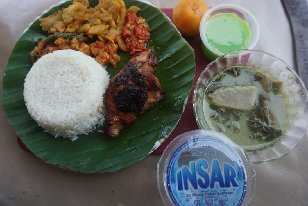 Nasi kotak ekonomis