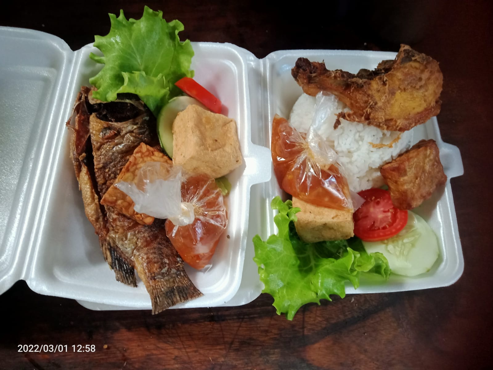 Makan Prasmanan Paket 30 Ribu Per Porsi