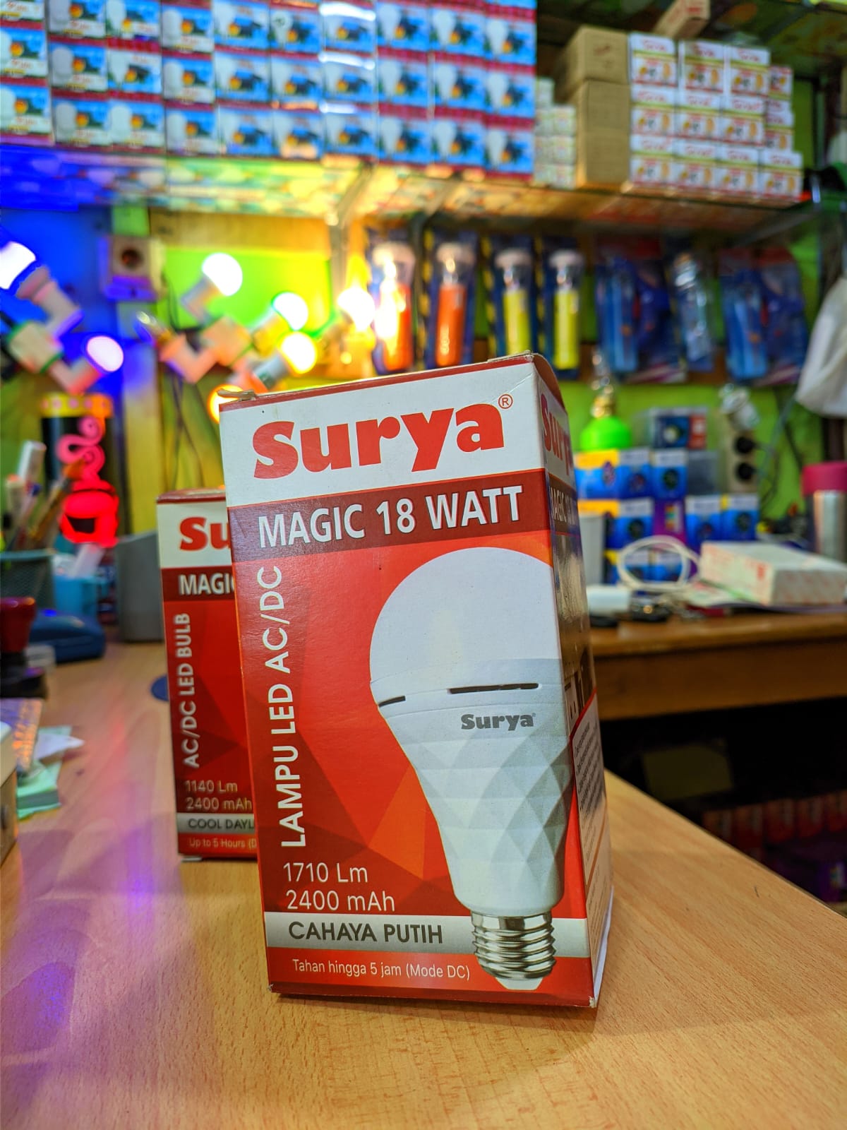 LAMPU LED SURYA 18 WATT