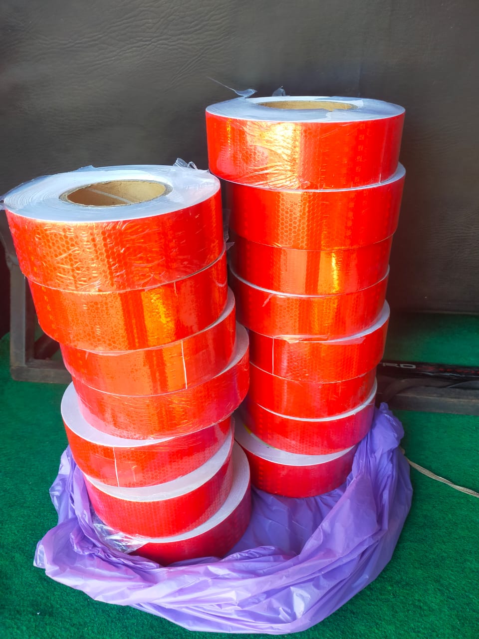 Nankai Reflector Tape 2" x 45 Meter Merah