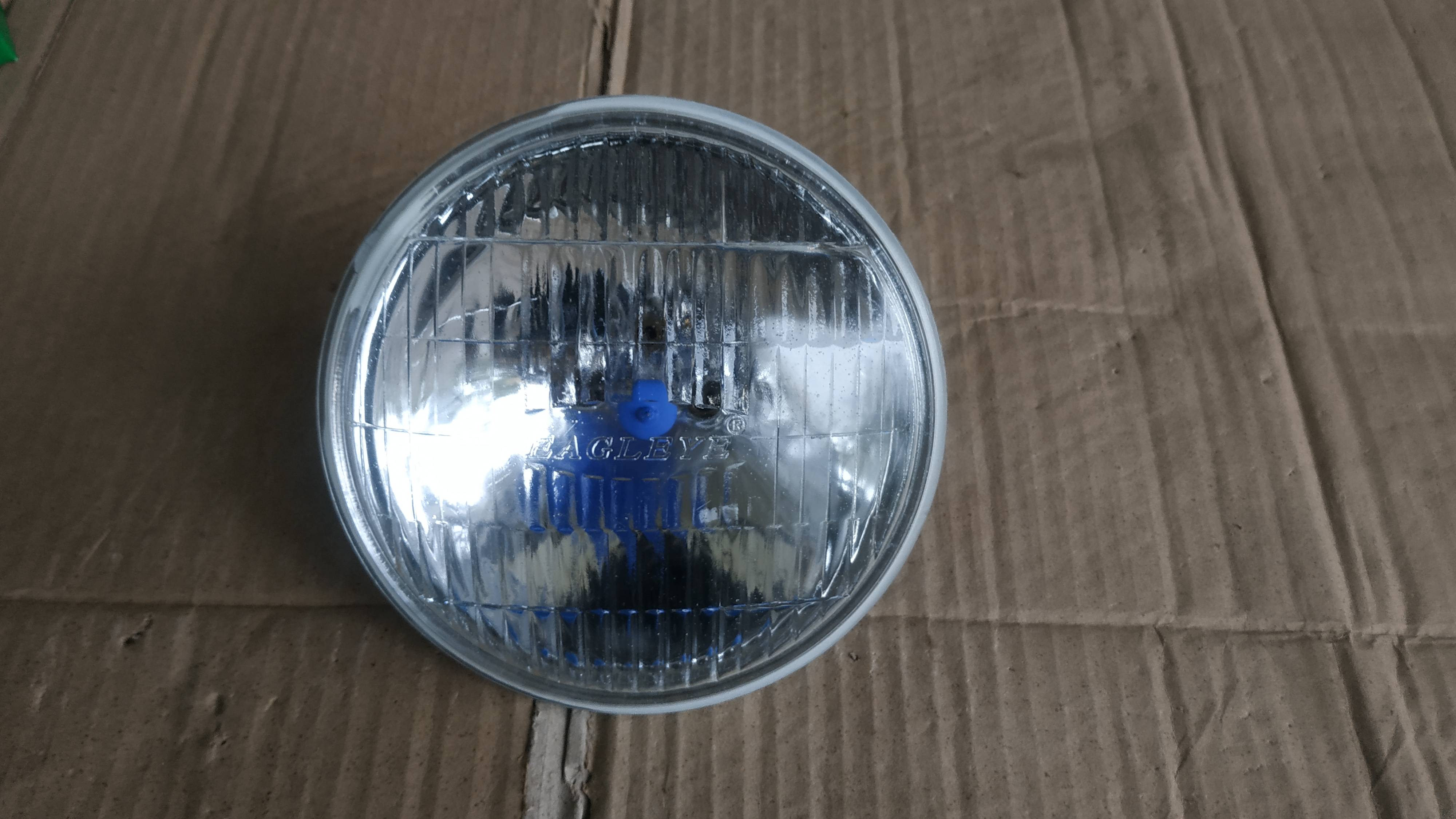 Lampu Depan Bulat 24V kaki 3