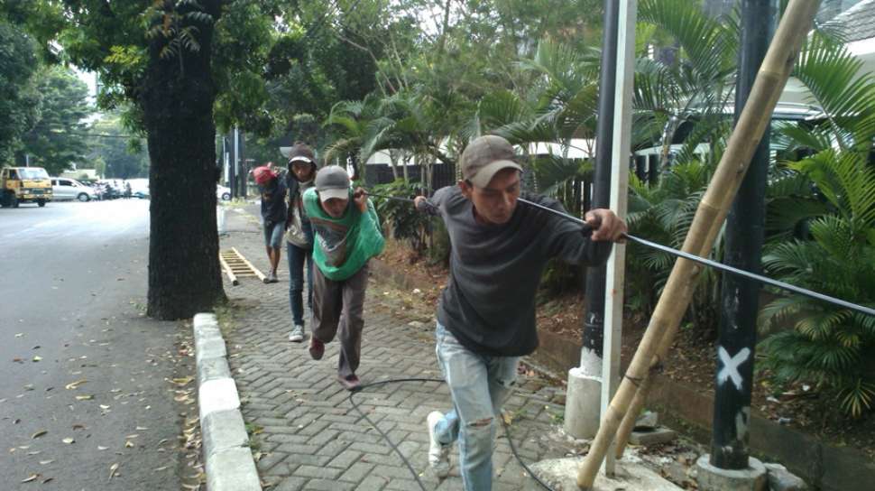 JASA PENARIKAN BENTANG KABEL LISTRIK