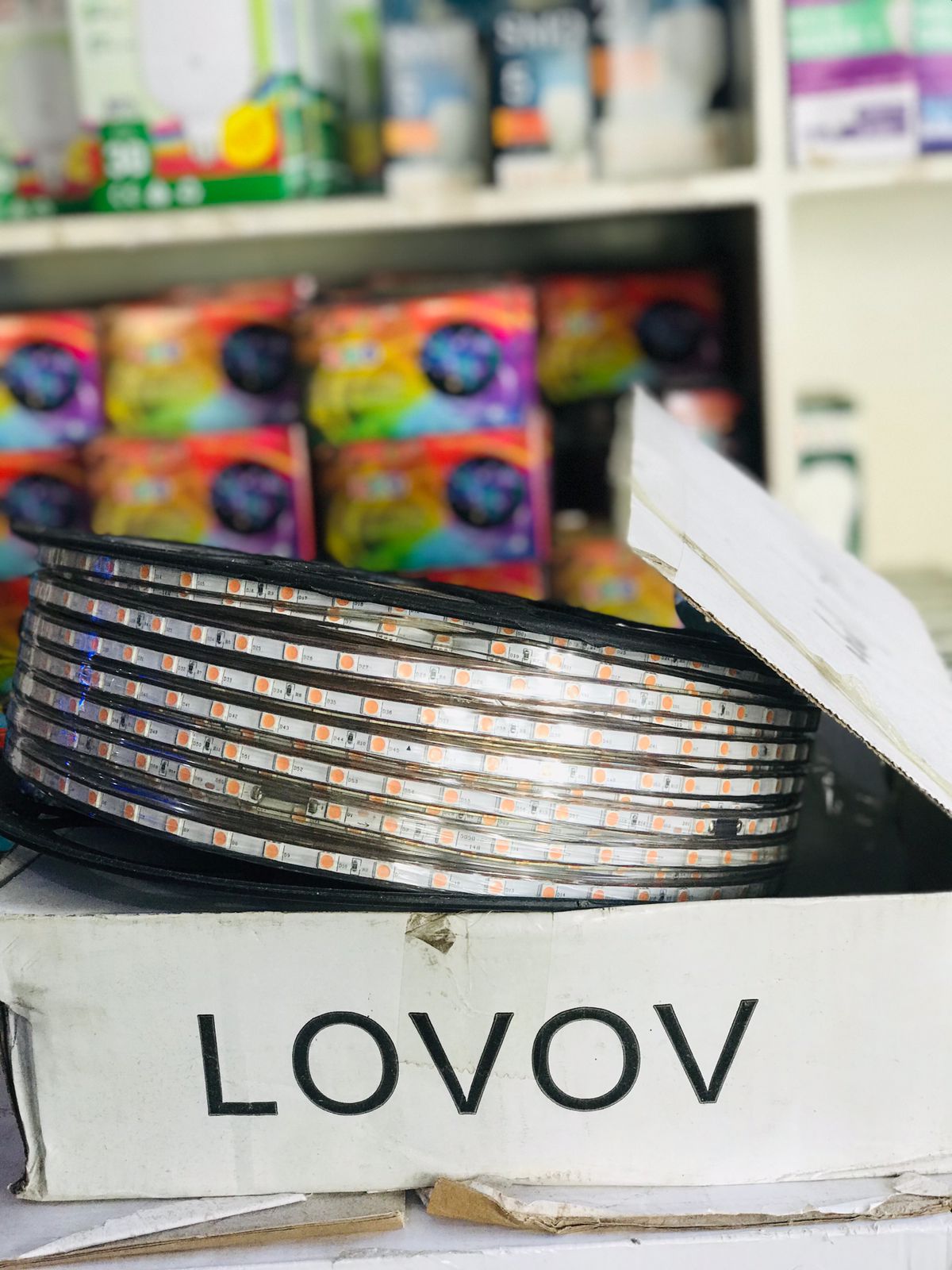 LED SELANG 90M WARNA PUTIH LOVOV