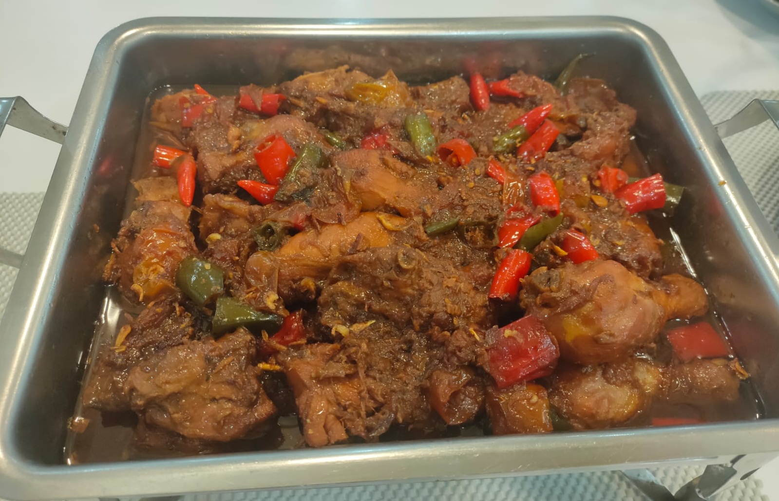 Menu Prasmanan - ayam asam manis