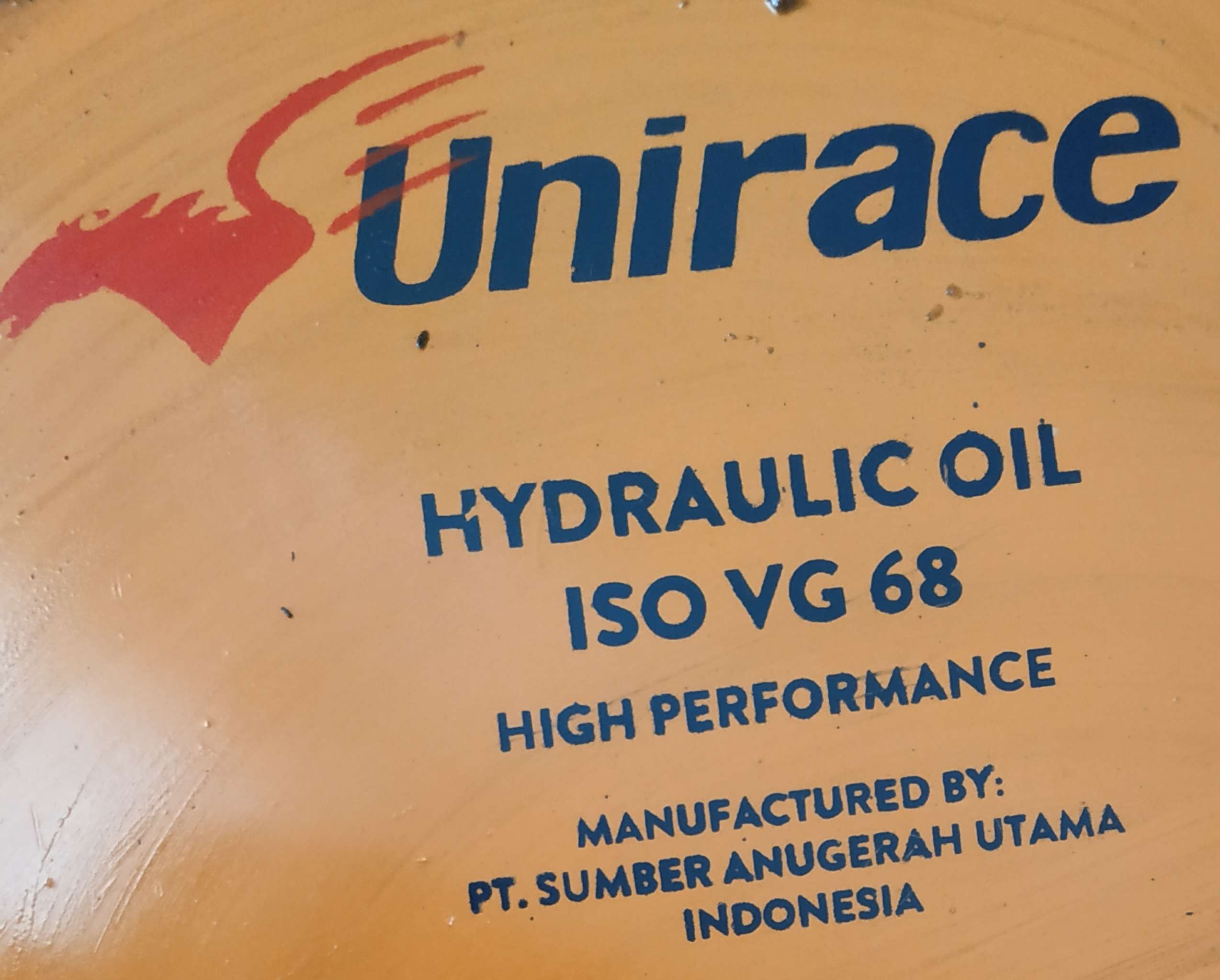 Oli Hidrolik VG68 Unirace