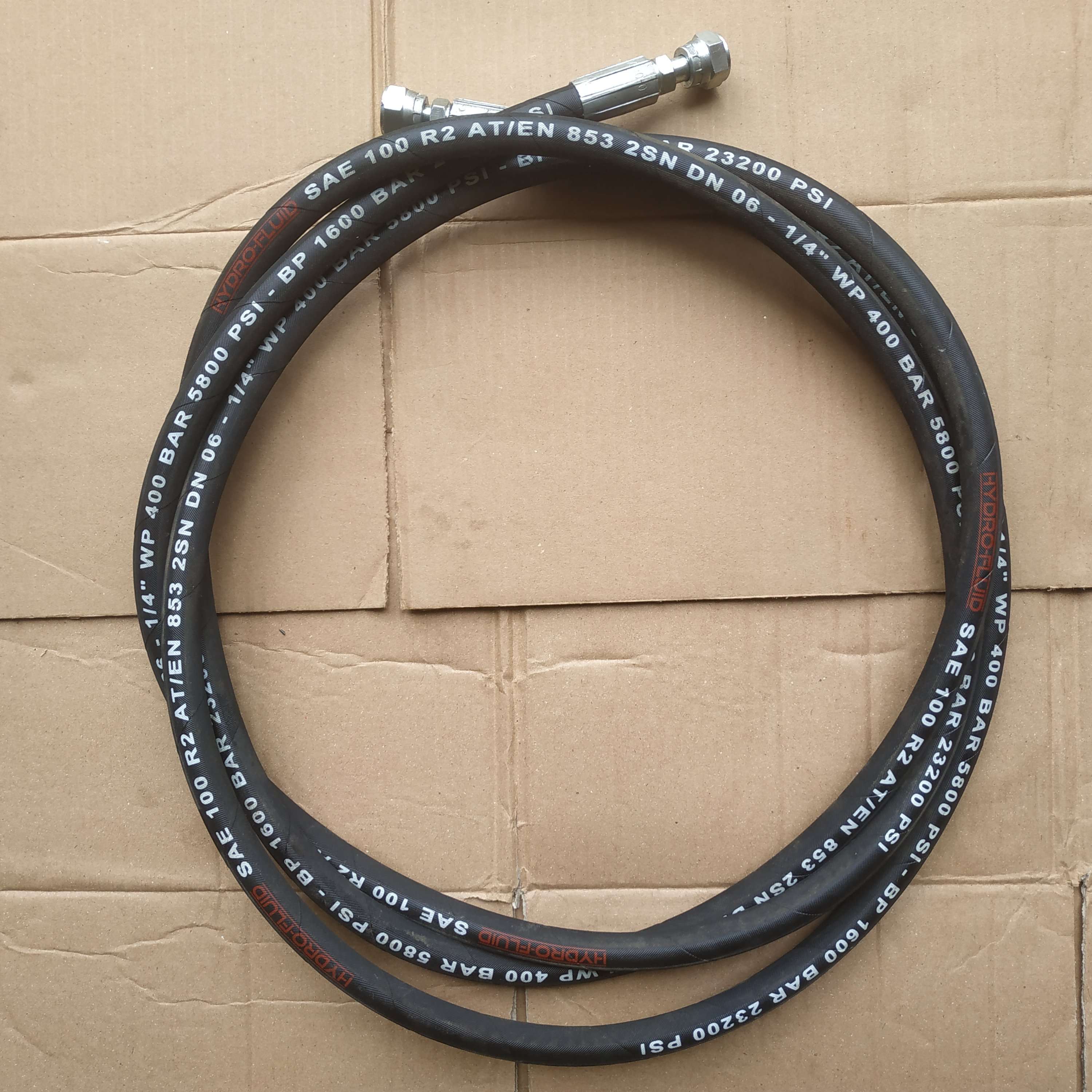 Hose Assy 1/4 Inchi x 323 cm