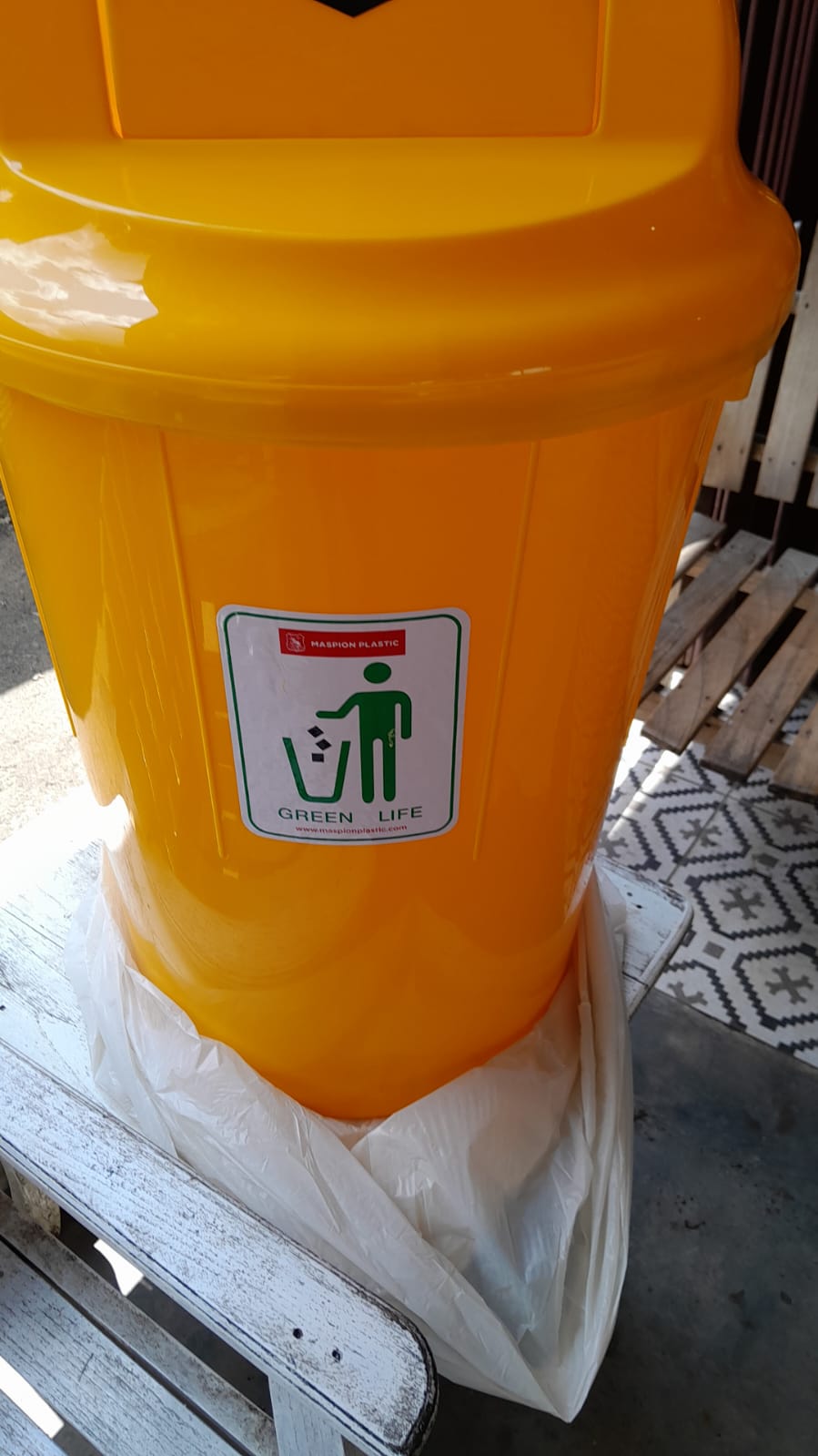 Tong sampah maspion T320 Apolo dustbin 60 liter