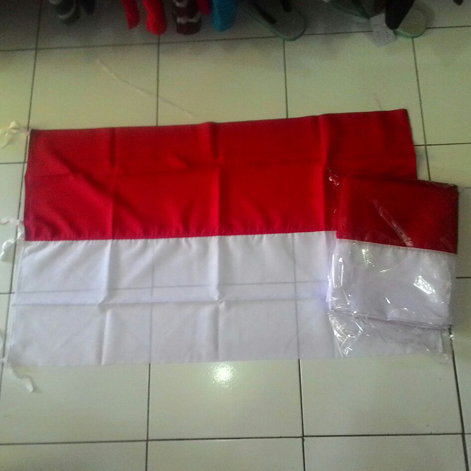 BENDERA MERAH PUTIH BERKAT