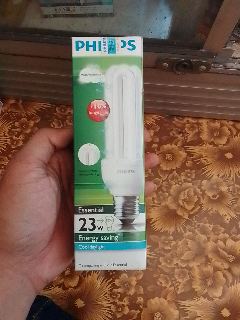 Lampu philips 23 watt essential