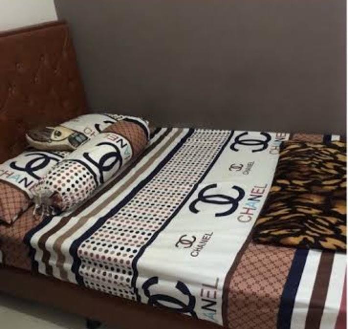 SPRING BED + BANTAL + SARUNG BANTAL + SPRAY