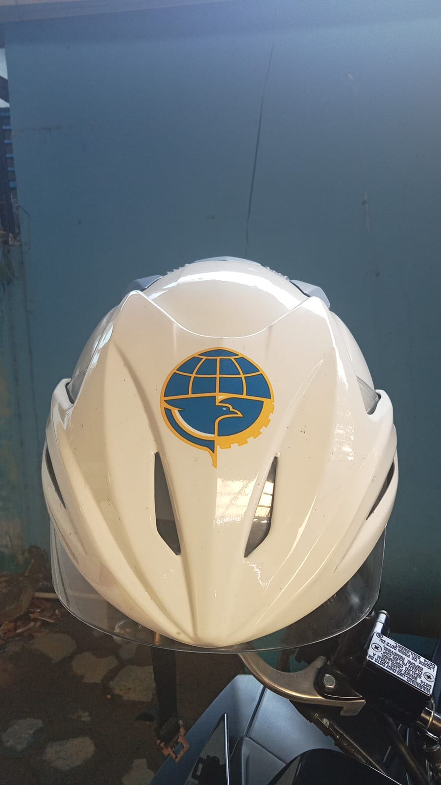 HELM DISHUB COWO