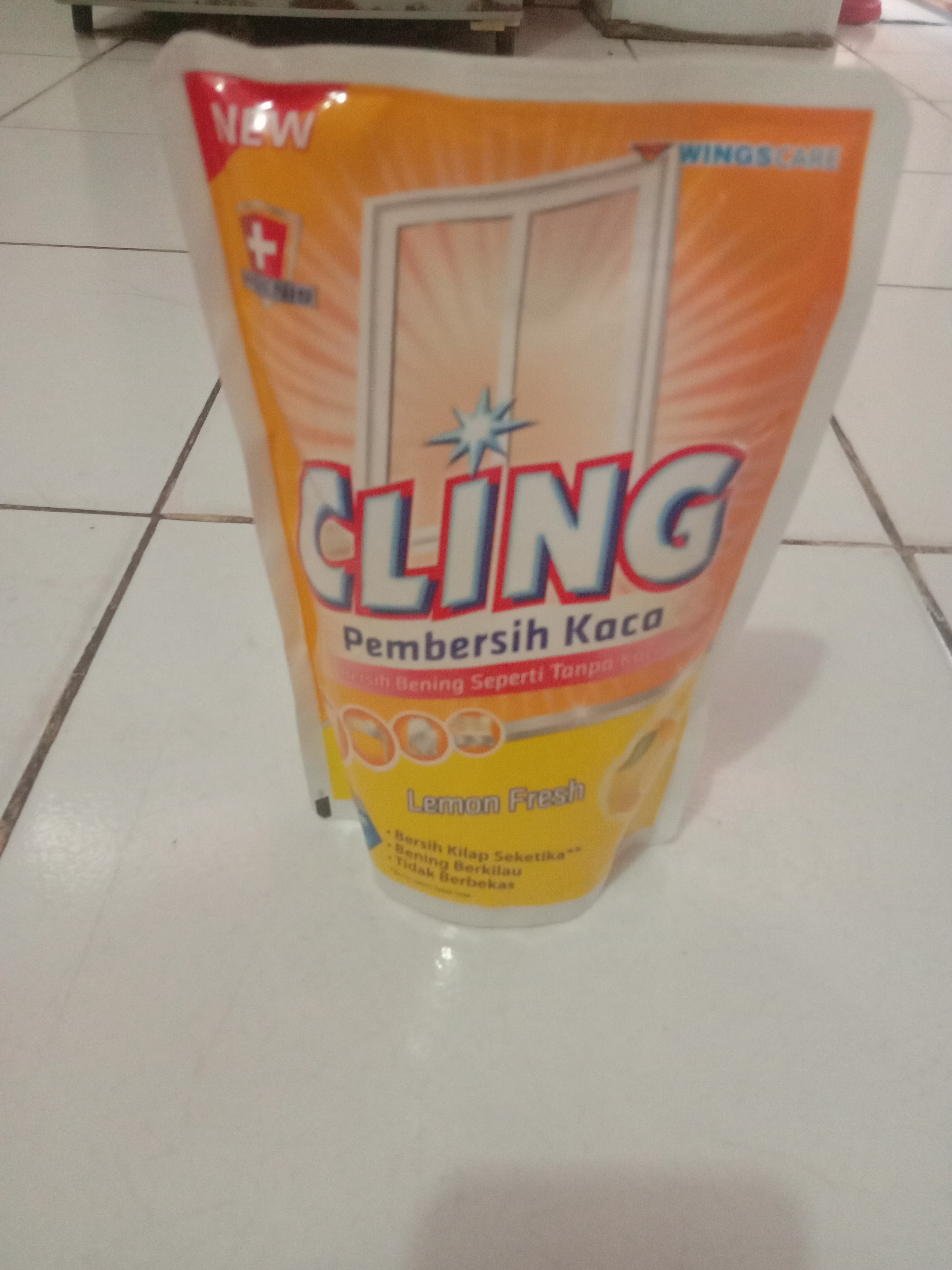 Cling pembersih Kaca