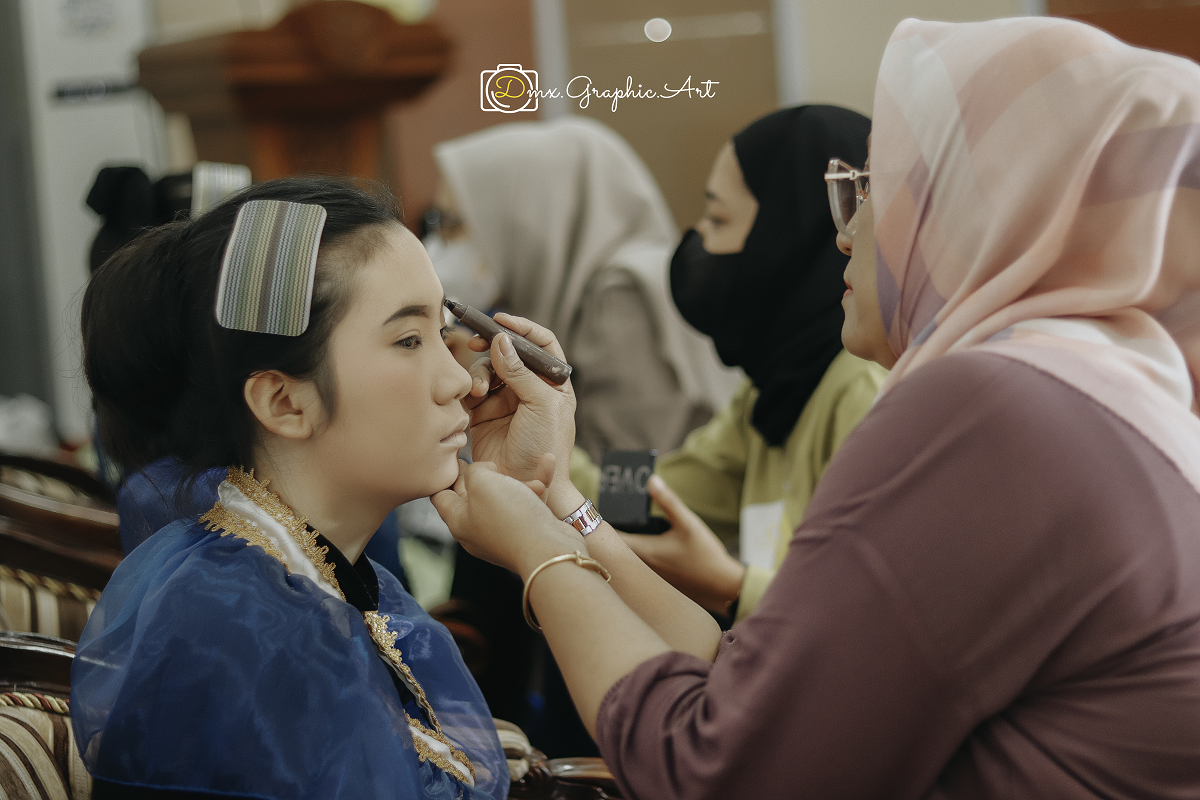 Jasa Make Up Artis