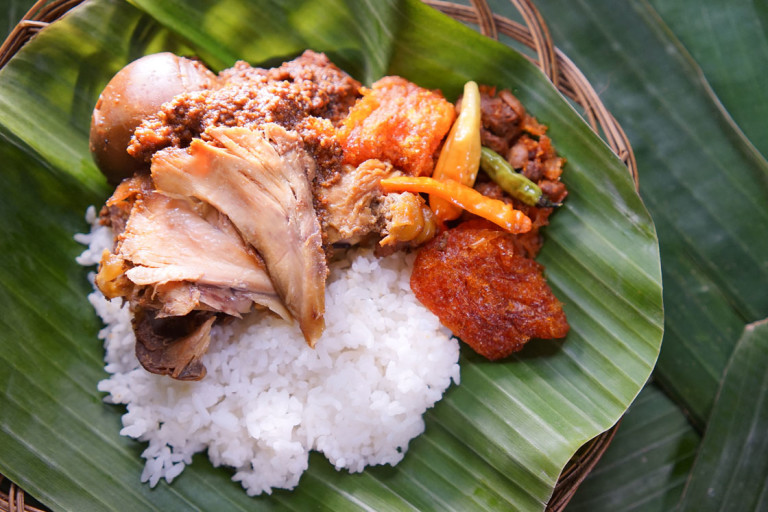 paket gudeg ayam kampung & telor