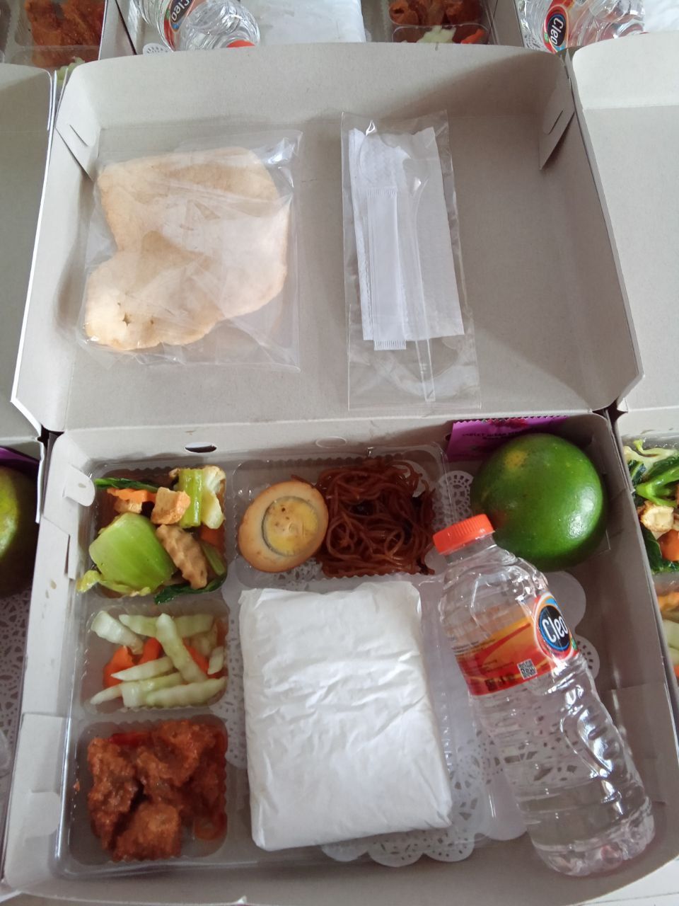 NASI KOTAK