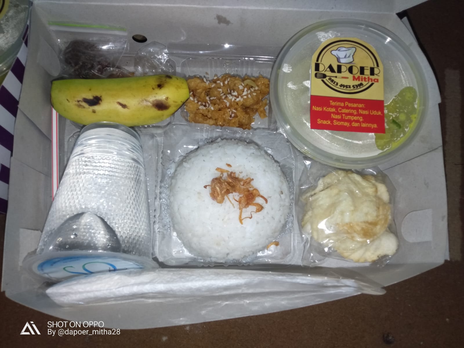 Nasi Kotak Soto Betawi dan Ayam Popcorn