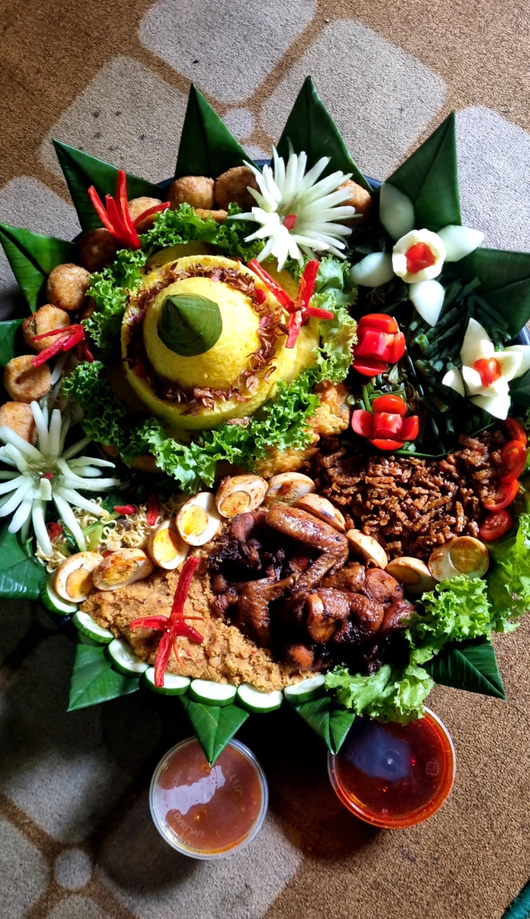 Tumpeng/ Nasi Tampah Paket Spesial