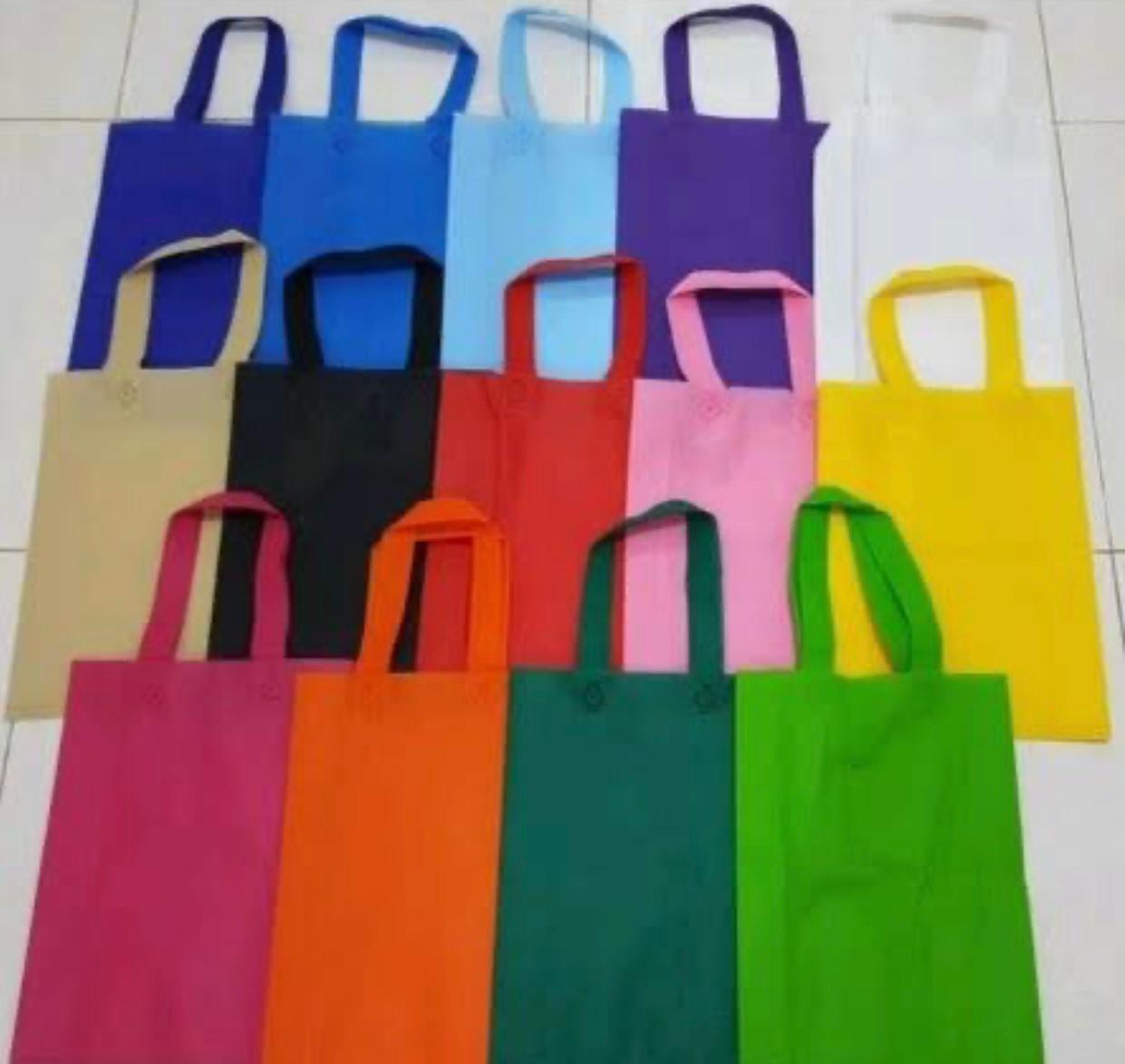 Goody Bag Ukuran 30x40