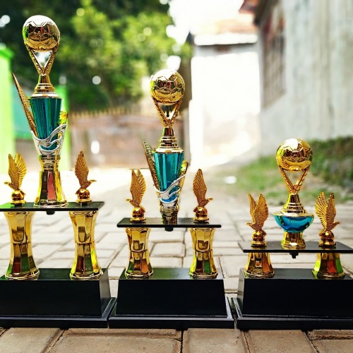 PIALA 1 SET