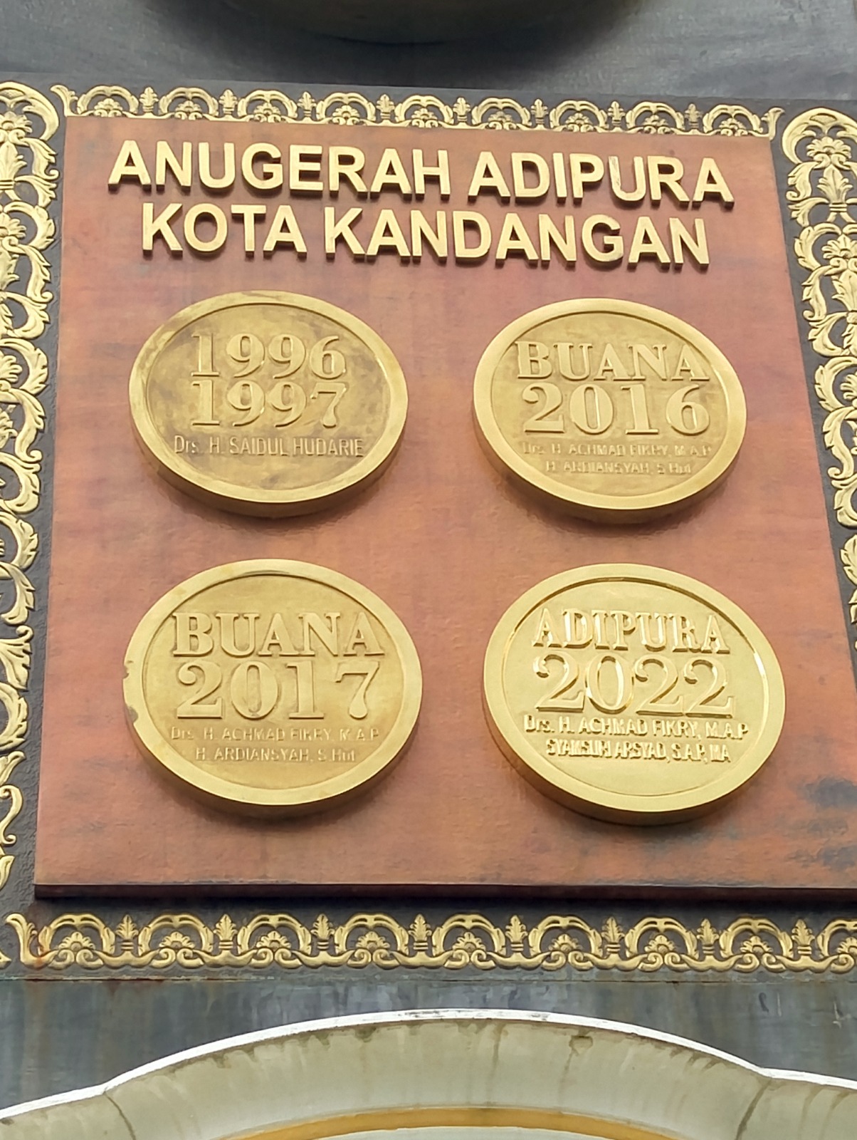 Koin Kuningan Untuk Tugu ADIPURA