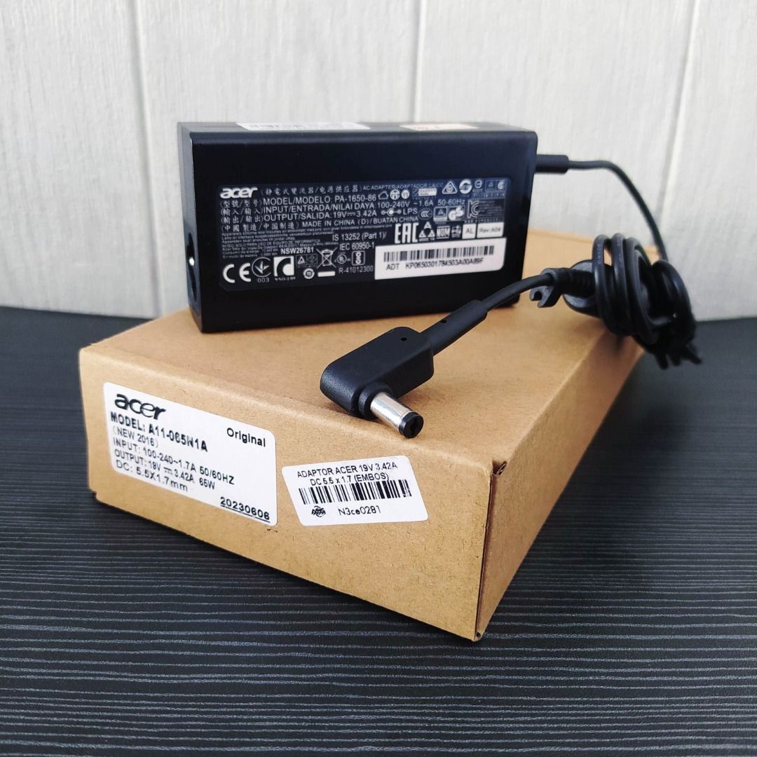 ADAPTOR CHARGER LAPTOP ACER 19V-3.42A 5.5*1.7mm