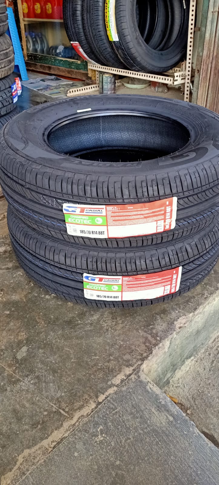 Ban Mobil Ukuran 185/70 R14