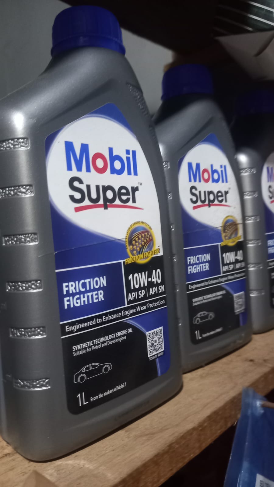 Engine Oil (Oli Mesin) 10W-40