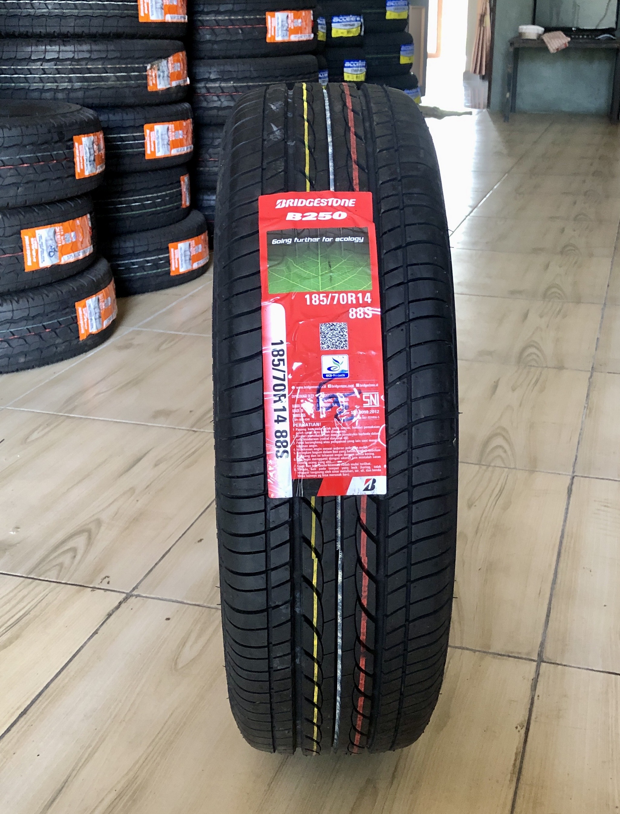 Bridgestone B250 185/70 R14