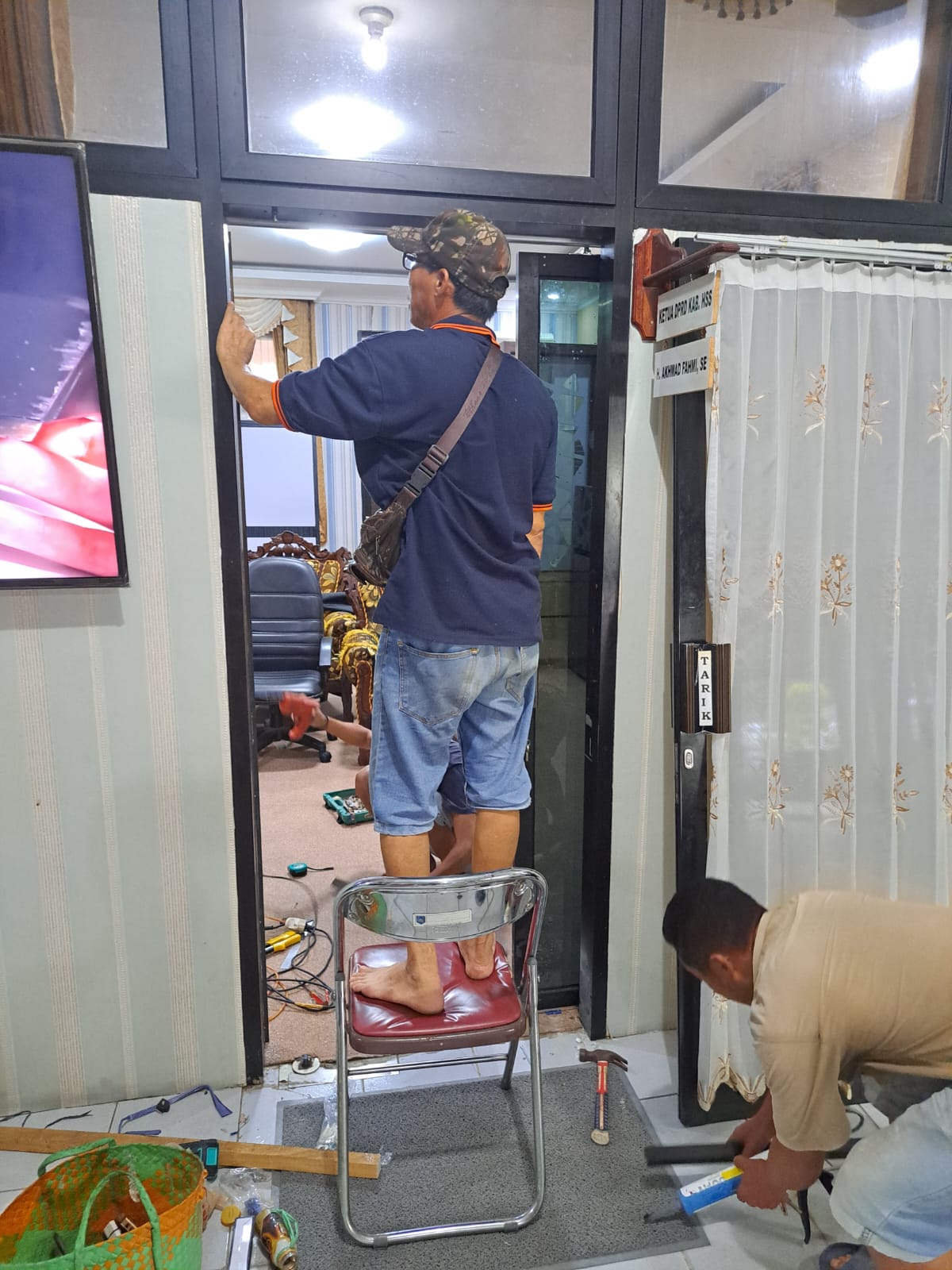 Pintu Geser Aluminium Kaca