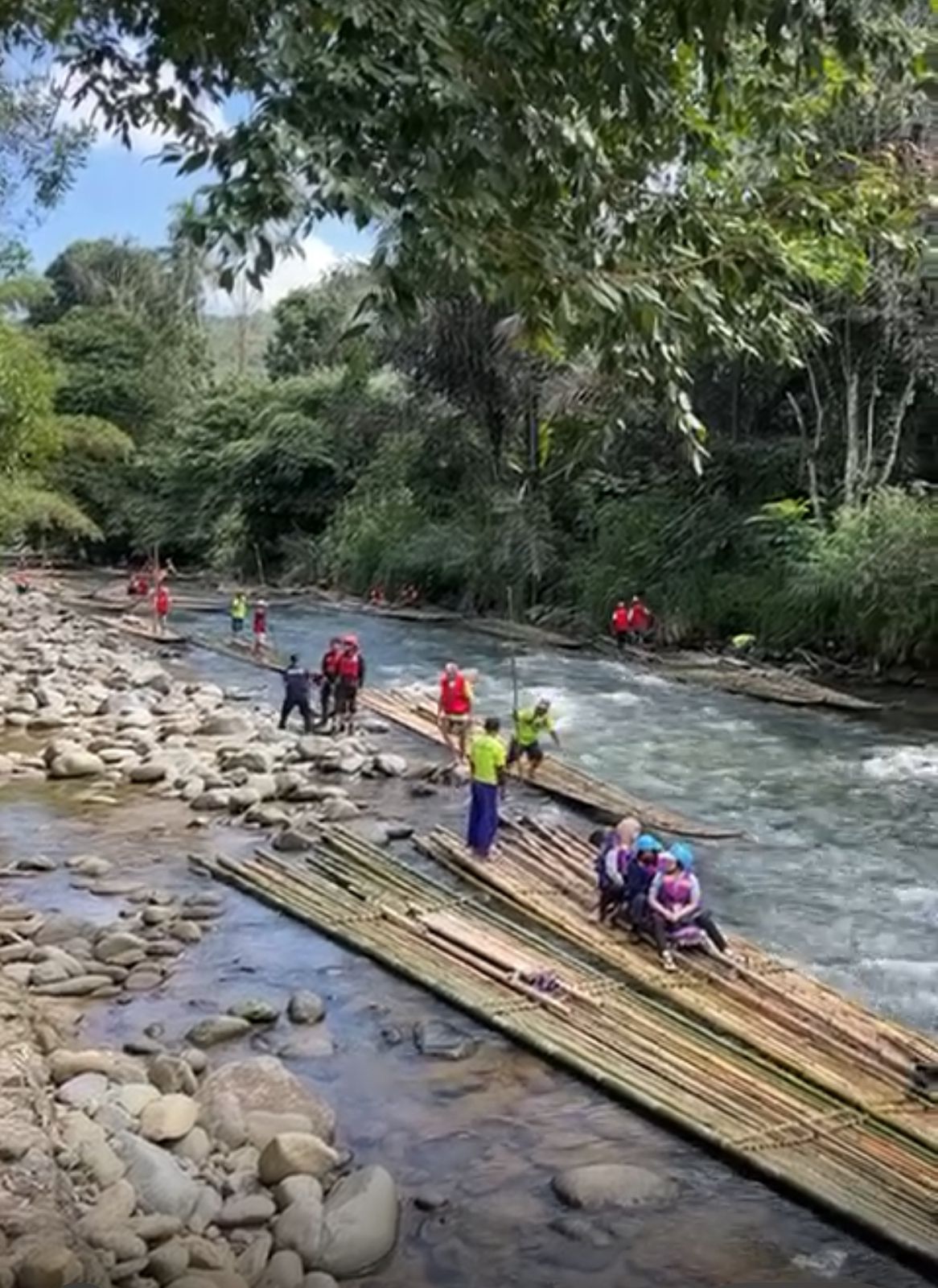 Bamboo Rafting