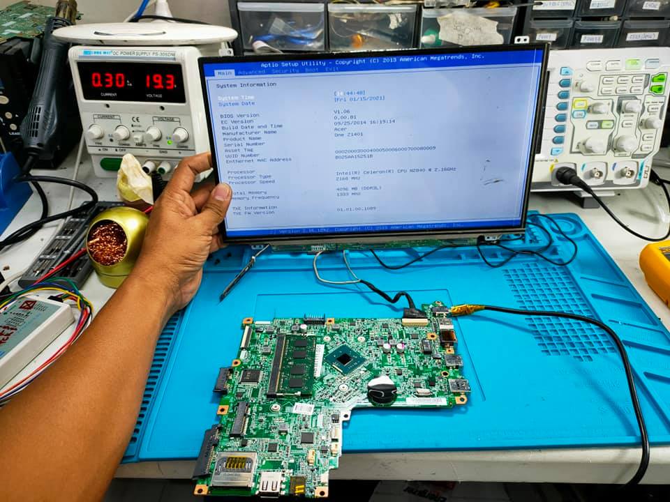 Pemeliharaan / Perbaikan Laptop (Motherboard)