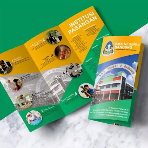 LEAFLET/BROSUR