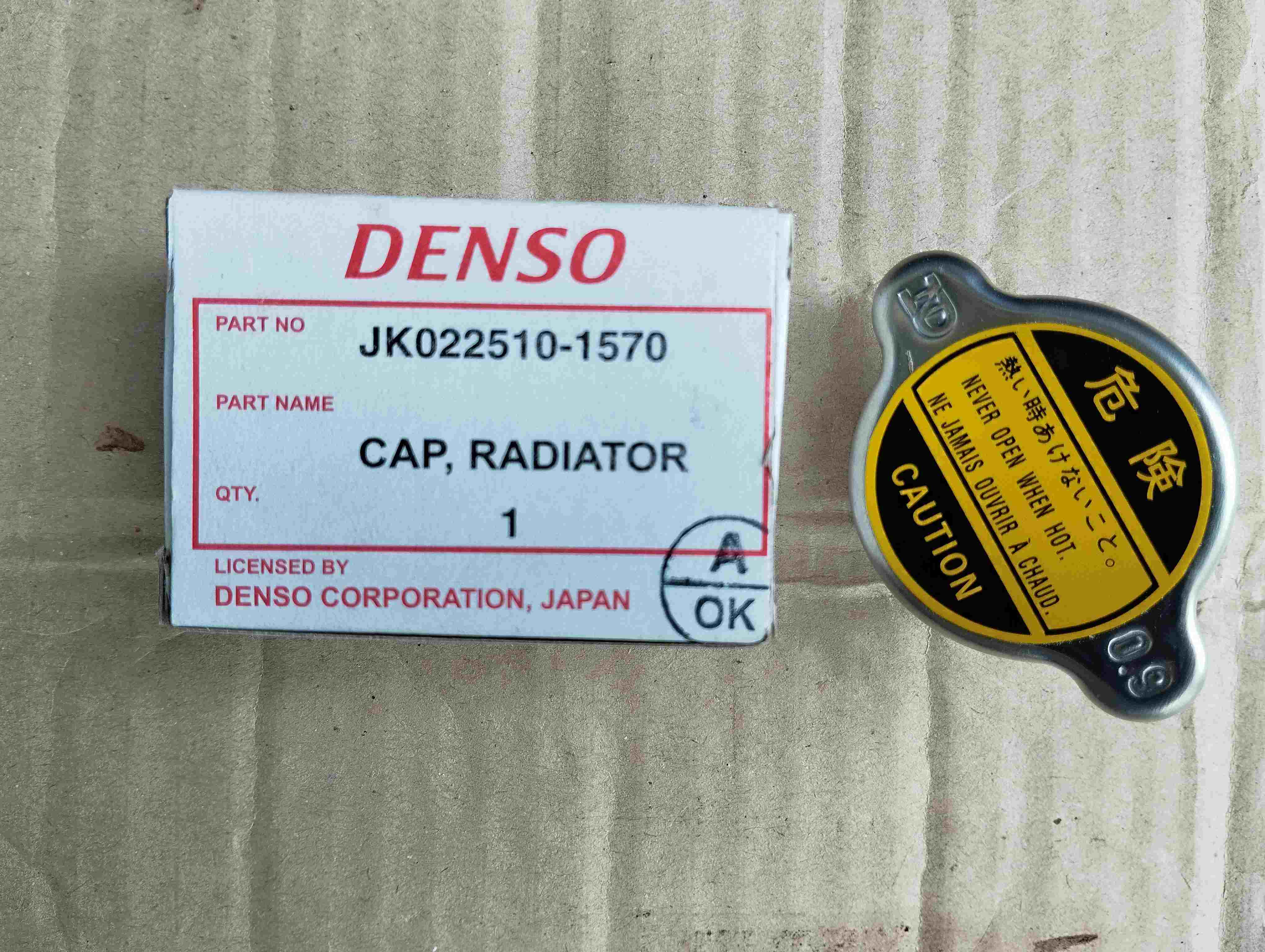 Tutup Atas Radiator L200 Denso