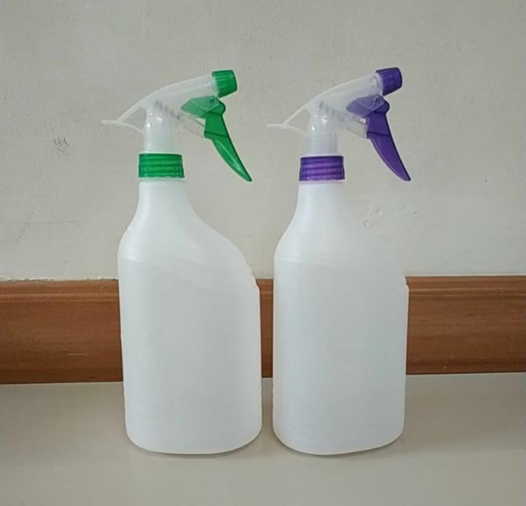 Semprotan air Tangan