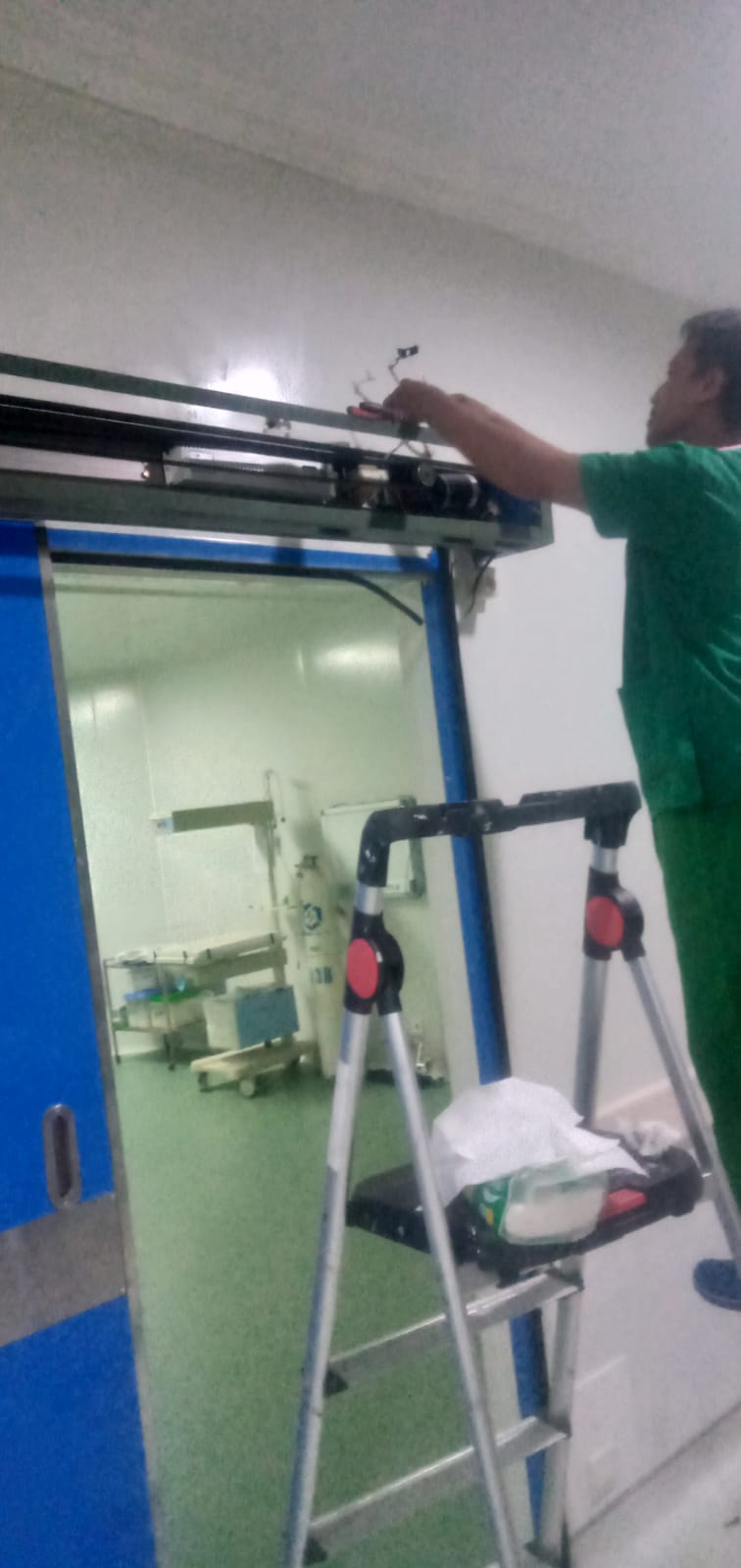 pemeliharaan pintu slide auto