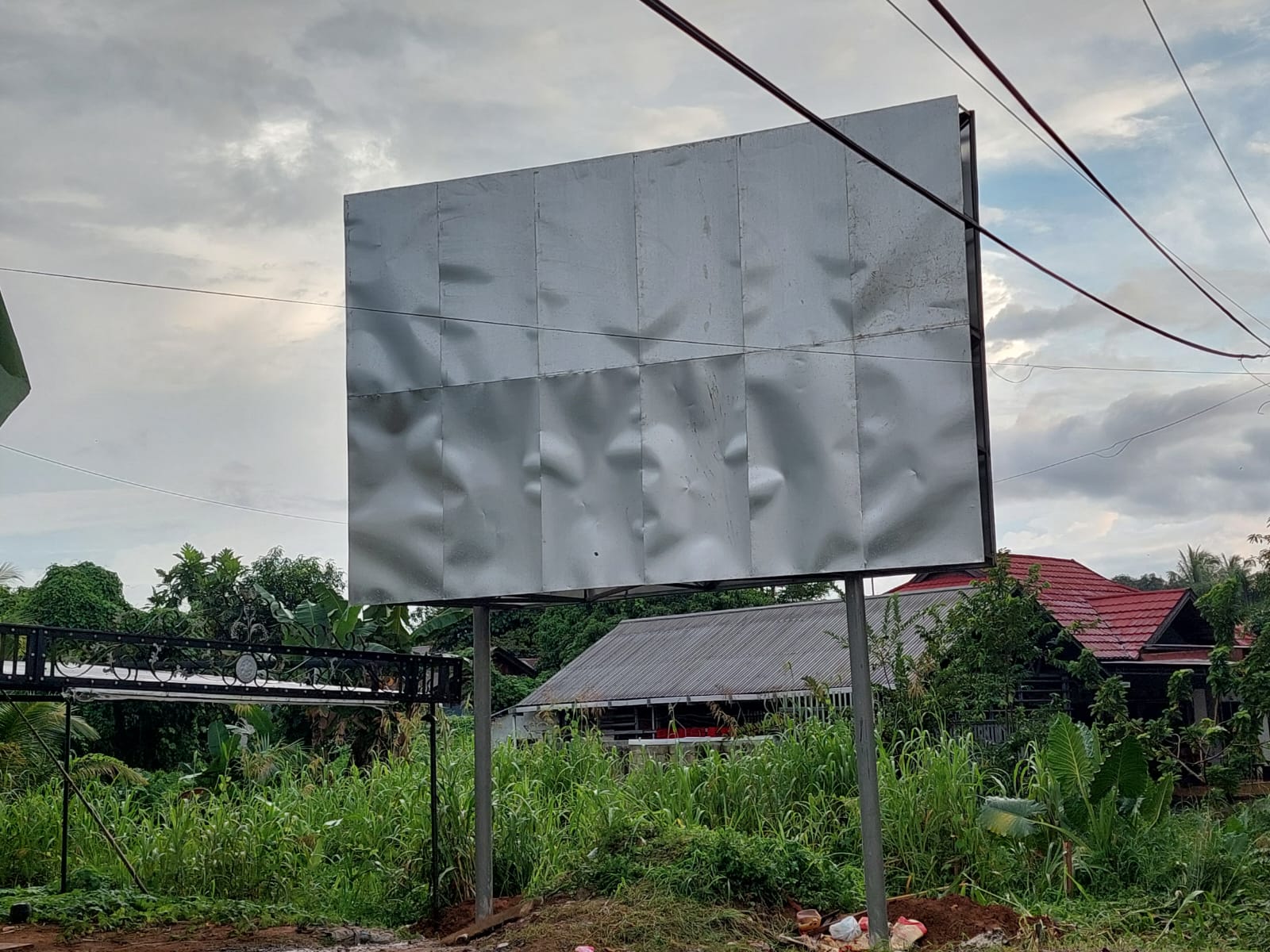 Sewa Billboard 4 x 6 M (untuk 1 bulan)