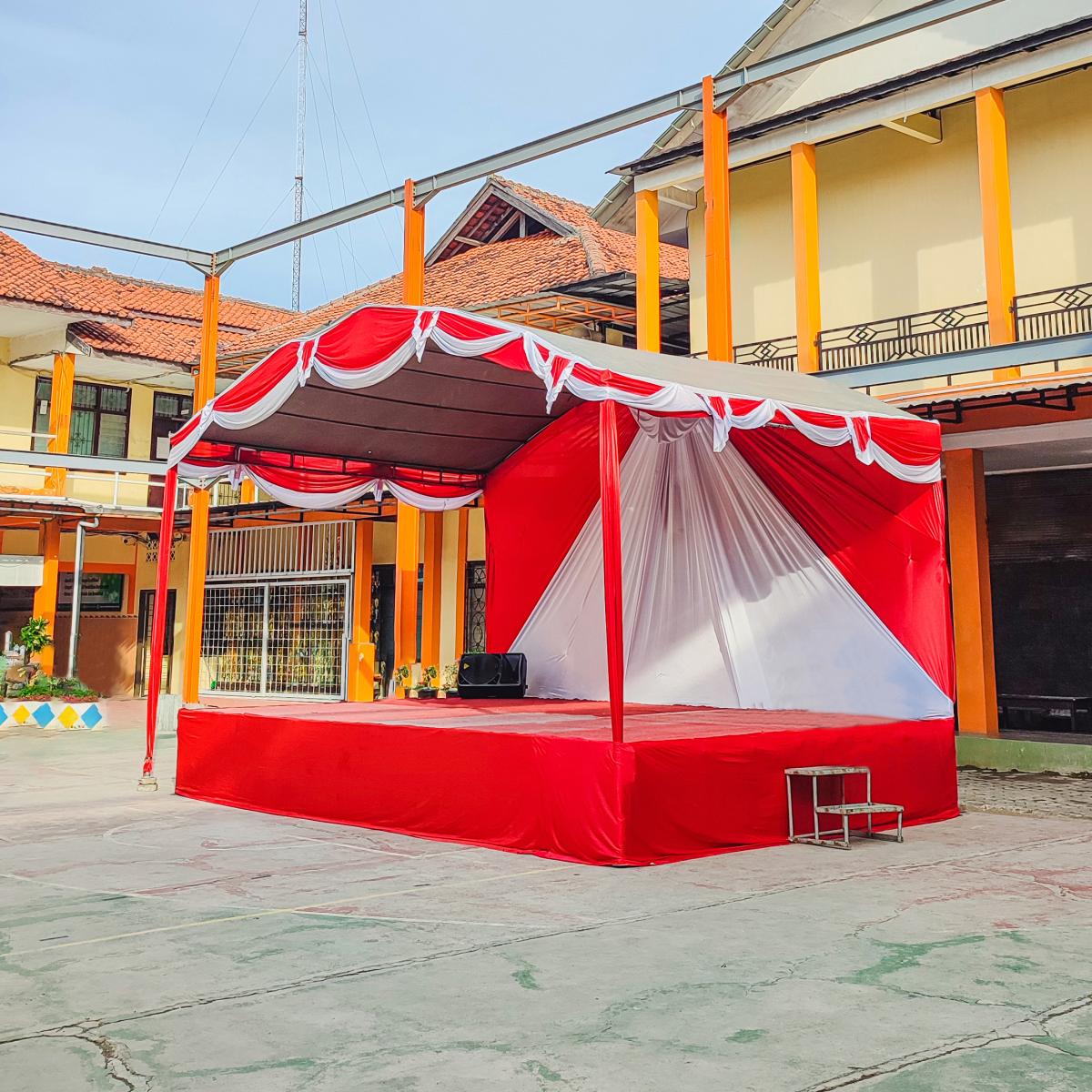 sewa panggung