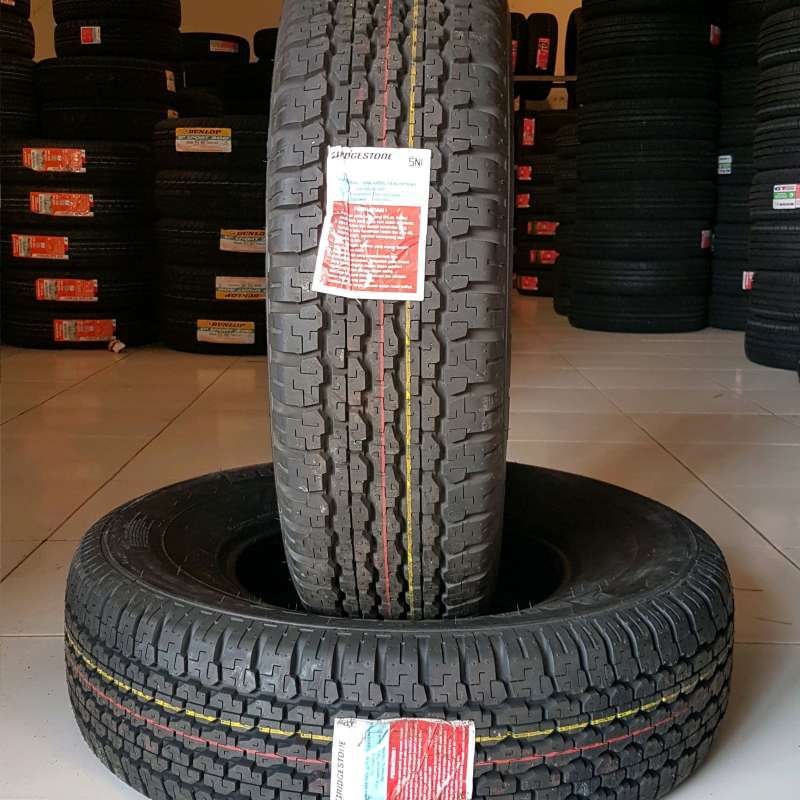 Ban Bridgestone Dueler D689 235/75 R15 Elf 