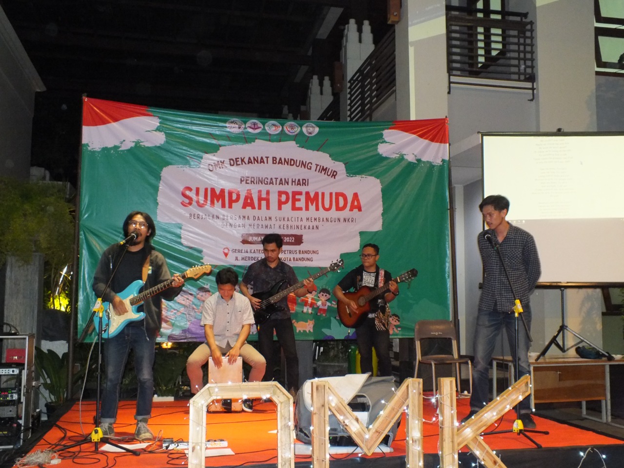 Jasa Penyanyi
