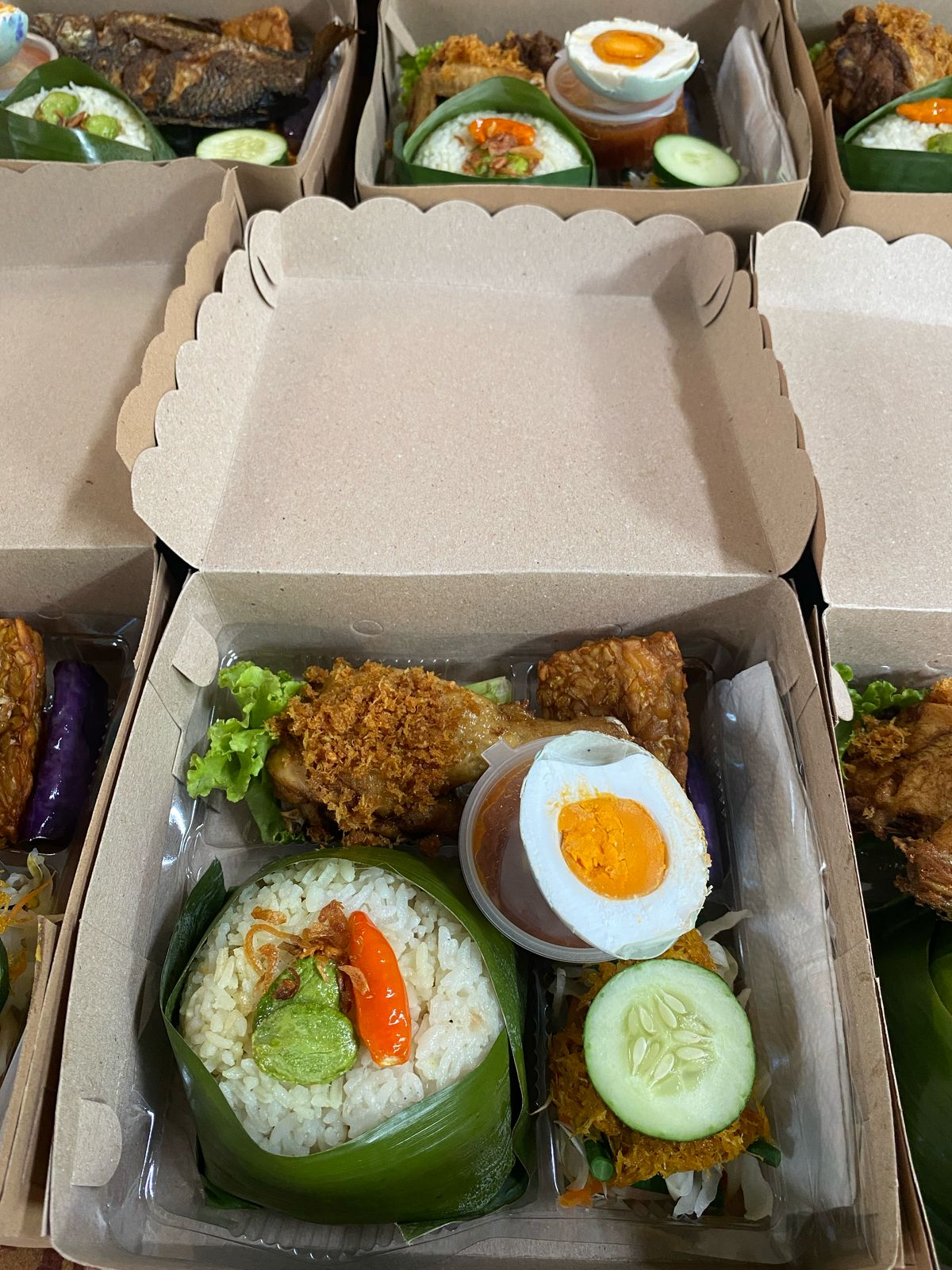 NASI LIWET AYAM SERUNDENG 