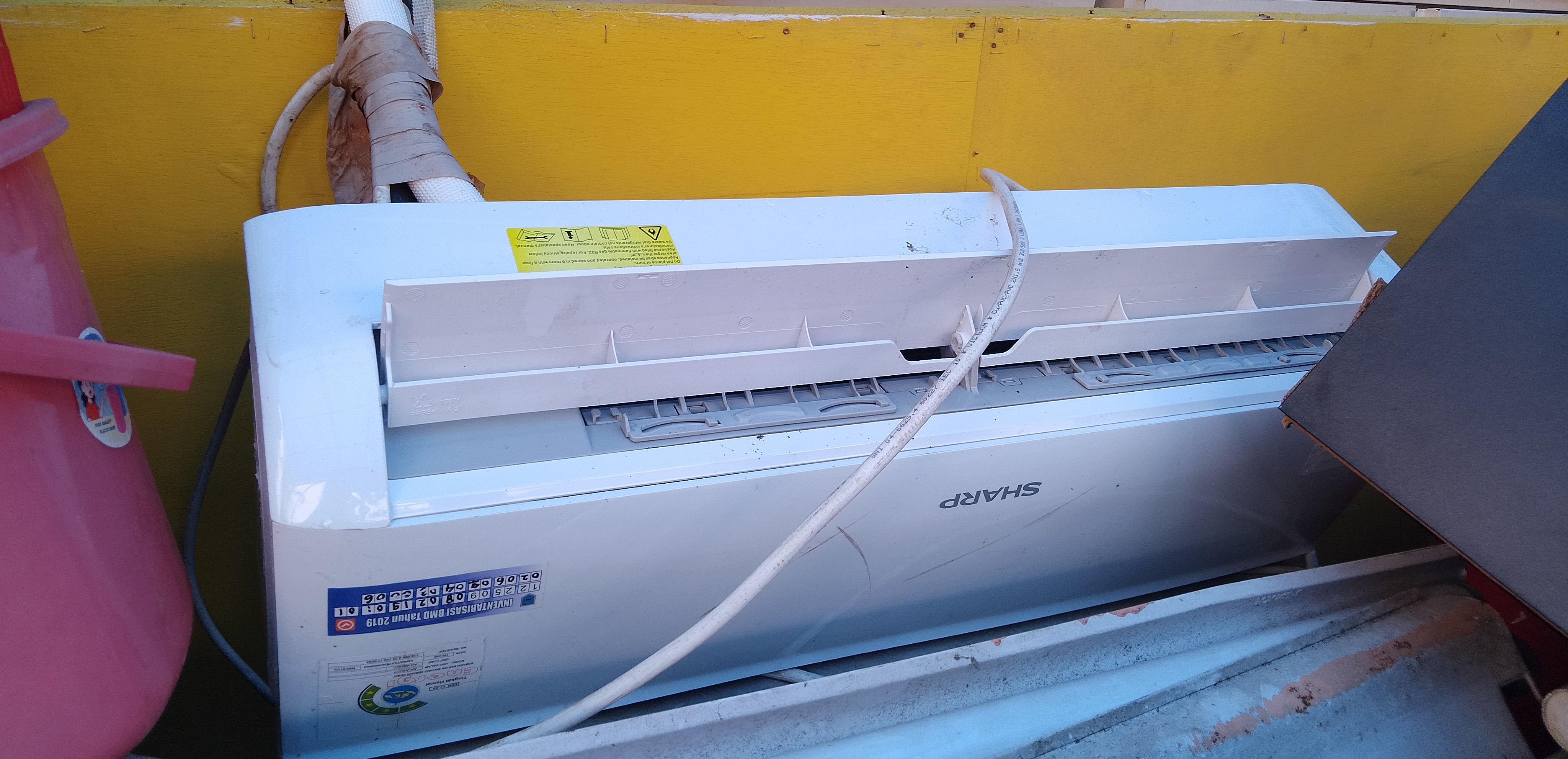 Jasa service AC