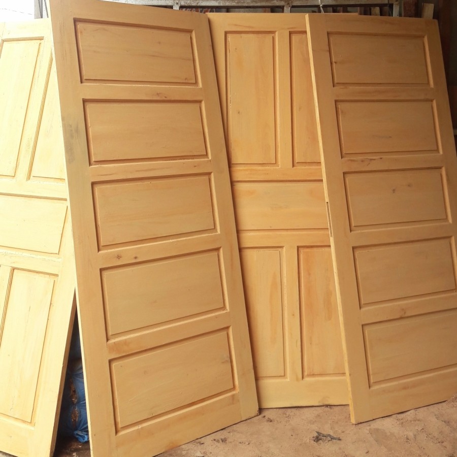Pintu Kayu Mahoni